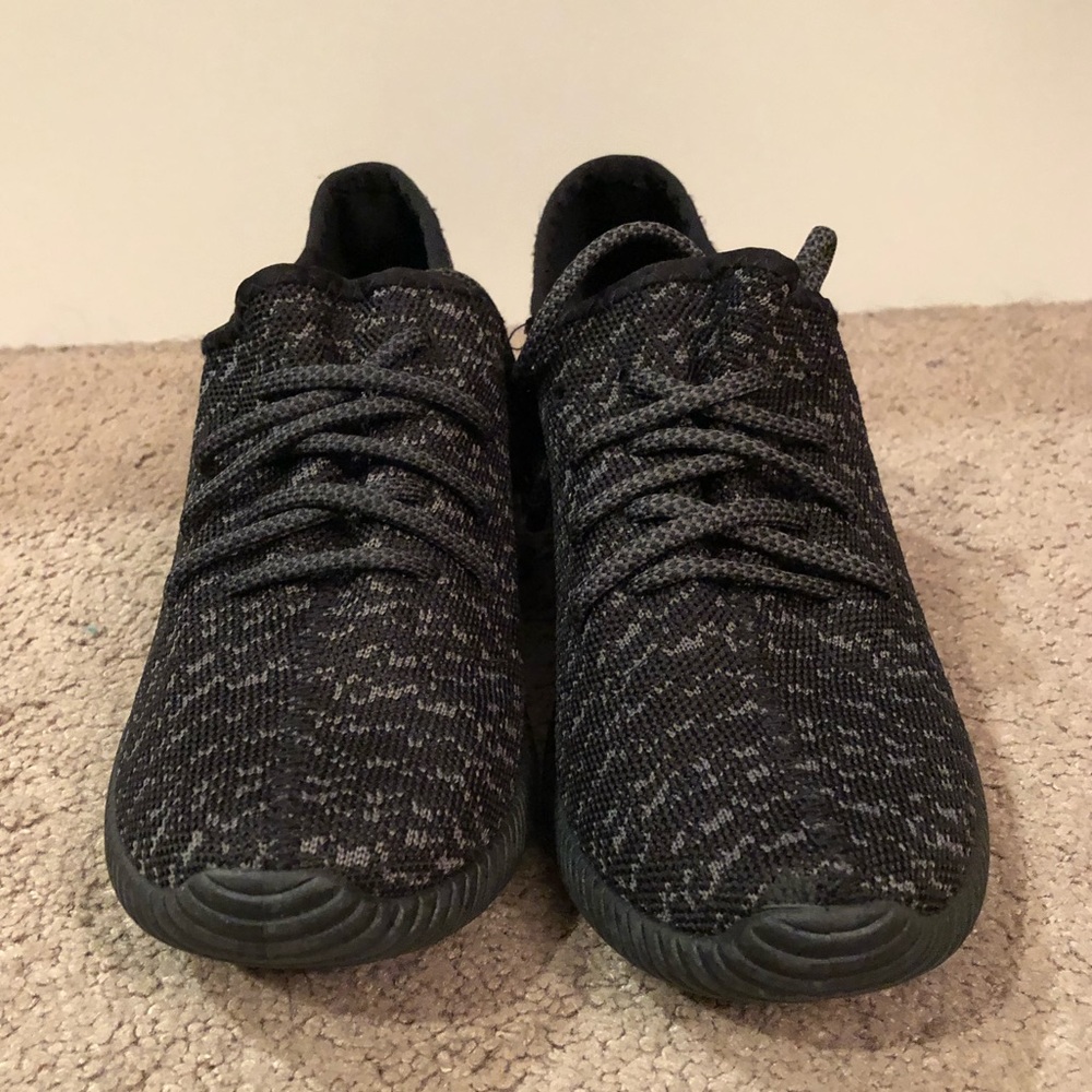 Casual Marled Sneaker